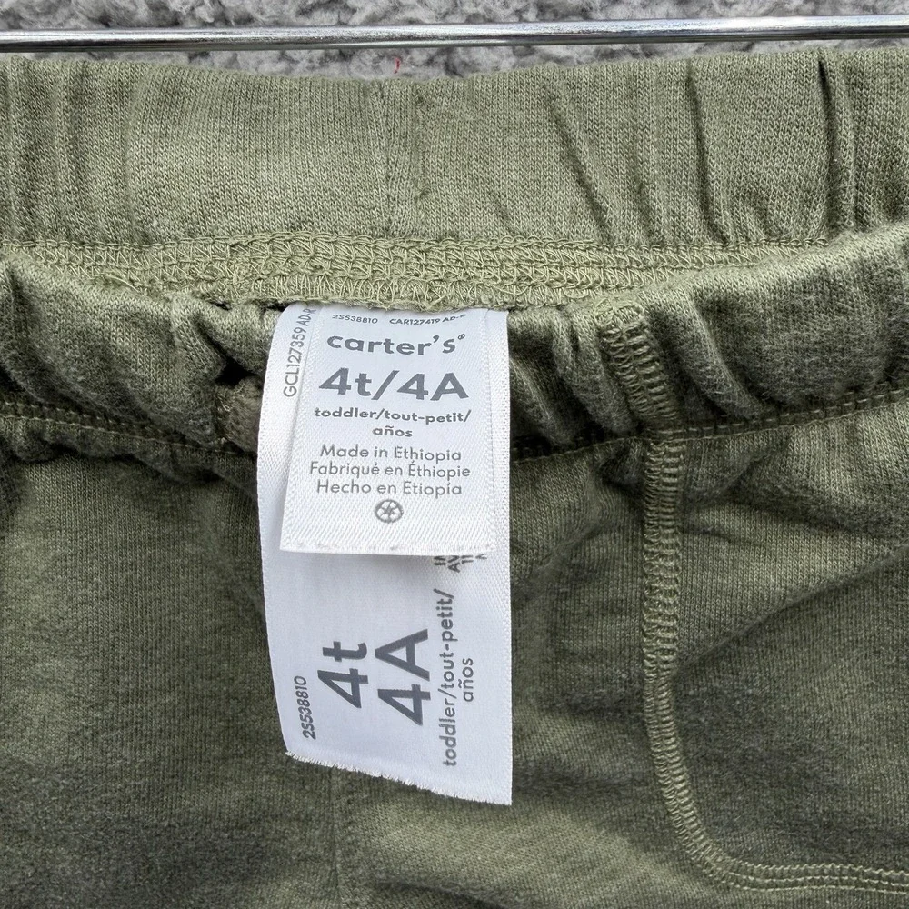 Carters Shorts Toddler Boys Size 4T Green Cotten Blend Shorts Size 4T